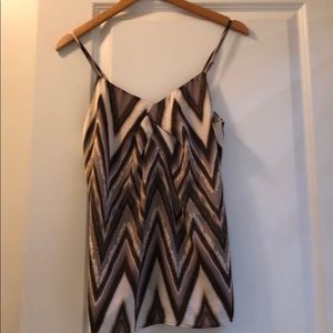Zigzag tank